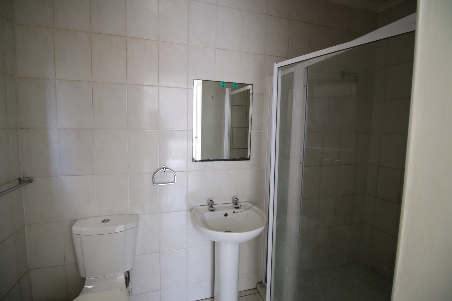 2 Bedroom Property for Sale in Cambridge Eastern Cape